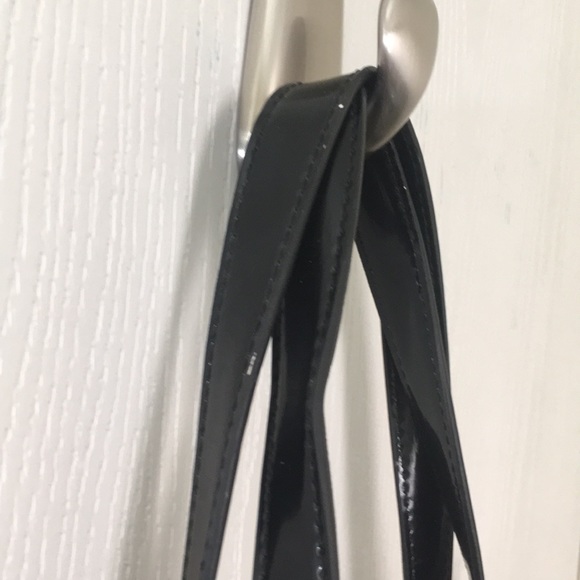 LULU Guinness White City London tote - Picture 11 of 16